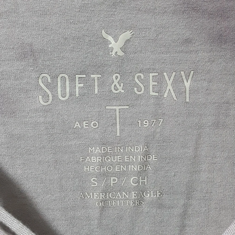 American Eagle Soft & Sexy Top - Picture 3 of 4